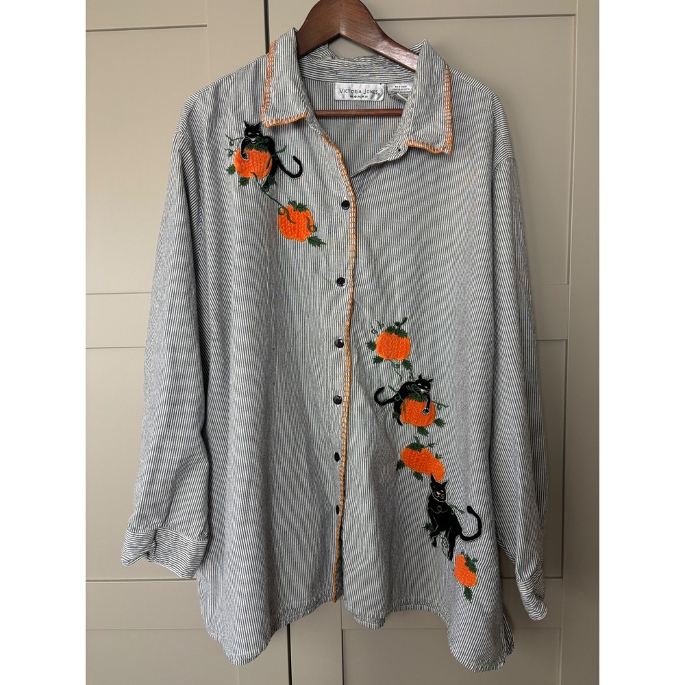Victoria Jones Woman Halloween Black Cat Pumpkin Embroidered Pinstripe Shirt XL